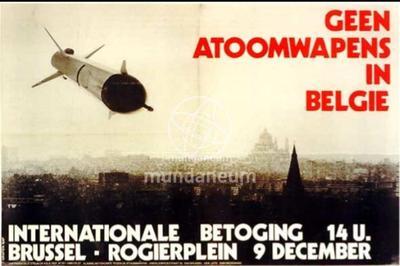 Geen atoomwapens in België. Internationale betoging